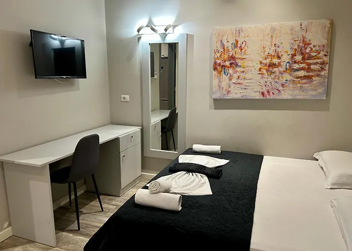 Guza Apartments