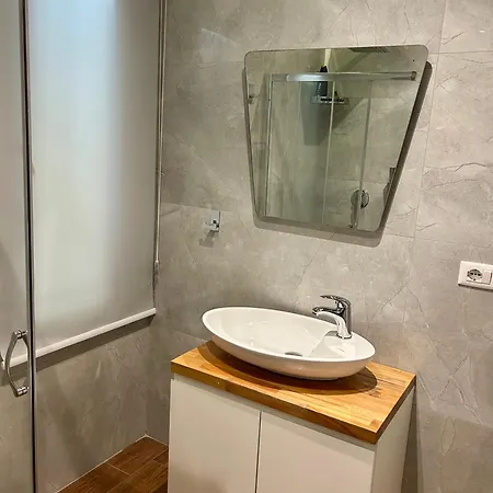 Guza Apartments Tirana Exterior photo